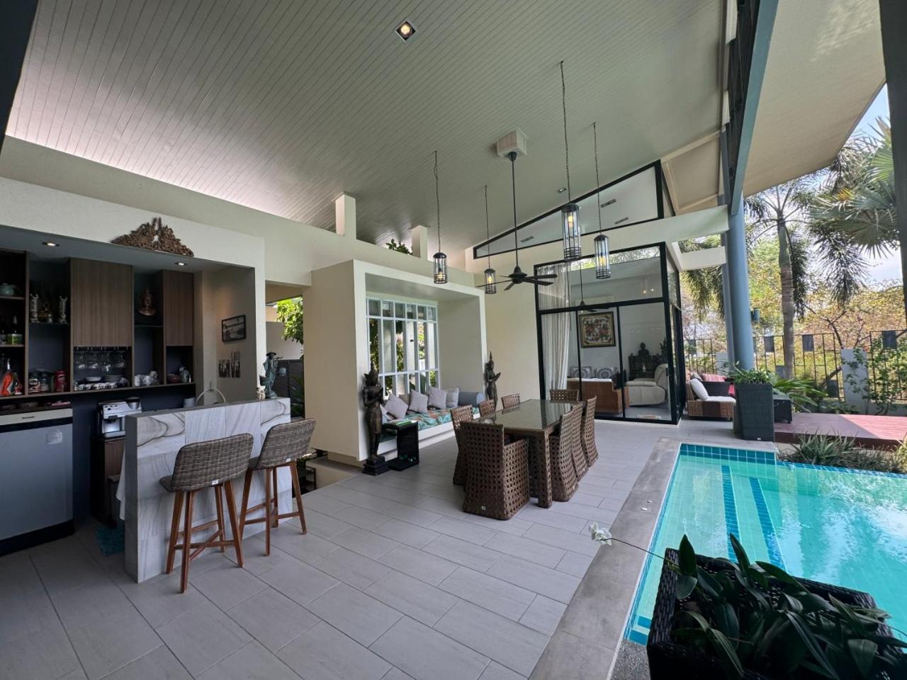 Ibiscus Villa By G Estate Rawai Kültér fotó